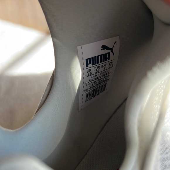 Puma Fierce gray sneakers woman’s 9 - Picture 9 of 10